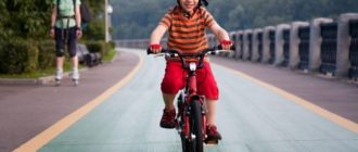 Πώς να διδάξετε στο παιδί σας να οδηγεί ποδήλατο: κανόνες ασφαλείας, συμβουλές