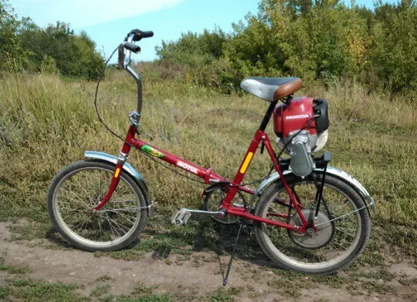ποδήλατο με μοτέρ χορτοκοπτικού